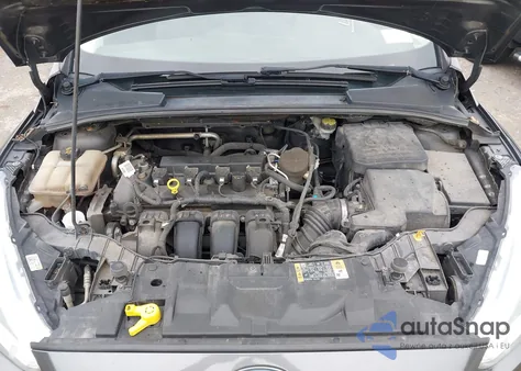 2016 Ford Focus Titanium z USA, uszkodzony, nr VIN 1FADP3J28GL251183